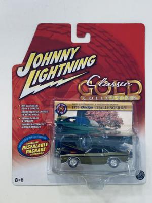 9189-Johnny-Lightning-Classic-Gold-1970-Dodge-Challenger-RT