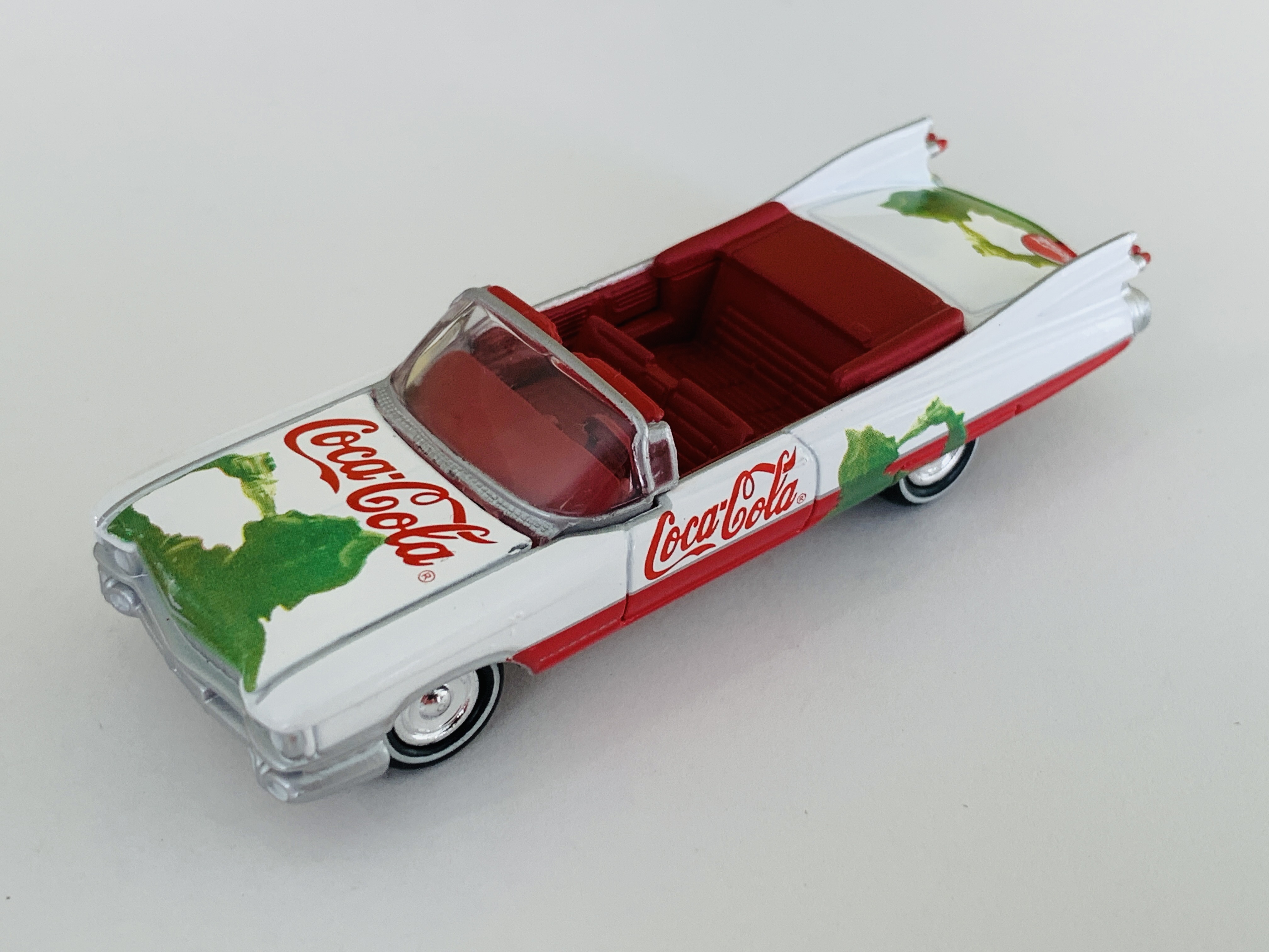 Johnny Lightning Coca-Cola 1959 Cadillac Eldorado