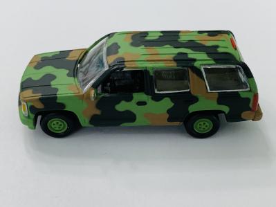 204L-16936-Johnny-Lightning-1997-Tahoe