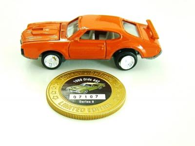 9760-Johnny-Lightning-1969-Olds-442