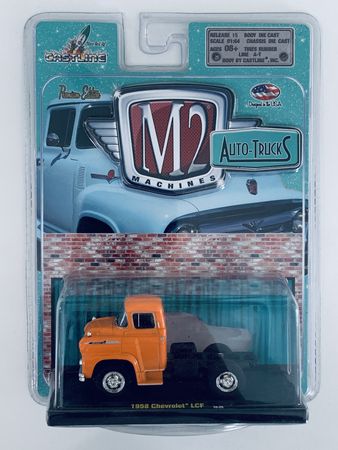 M2 Machines Auto-Trucks 1958 Chevolet LCF-Orange