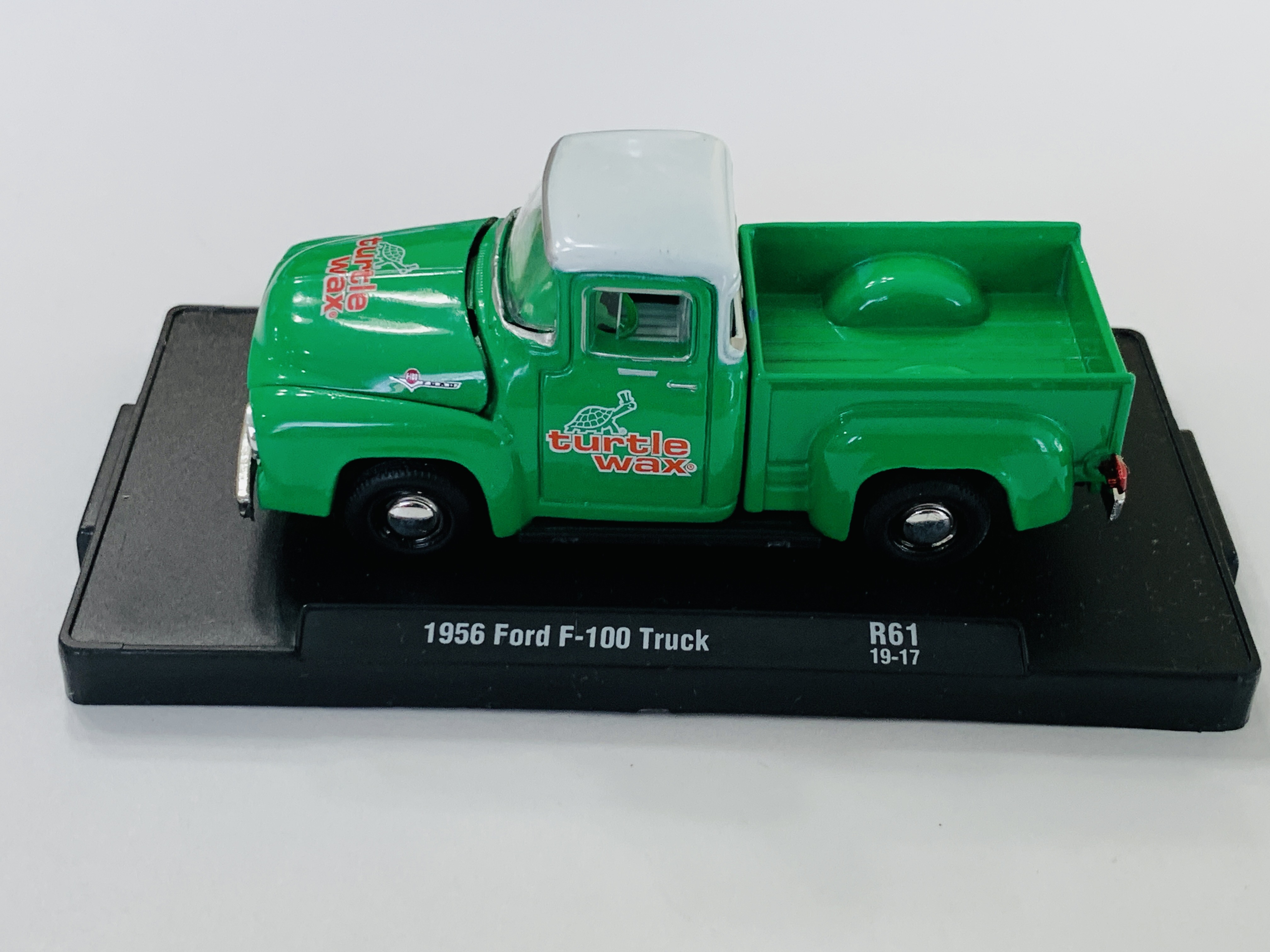 M2 Machines Turtle Wax 1956 Ford F-100 Truck R61 - As Shown