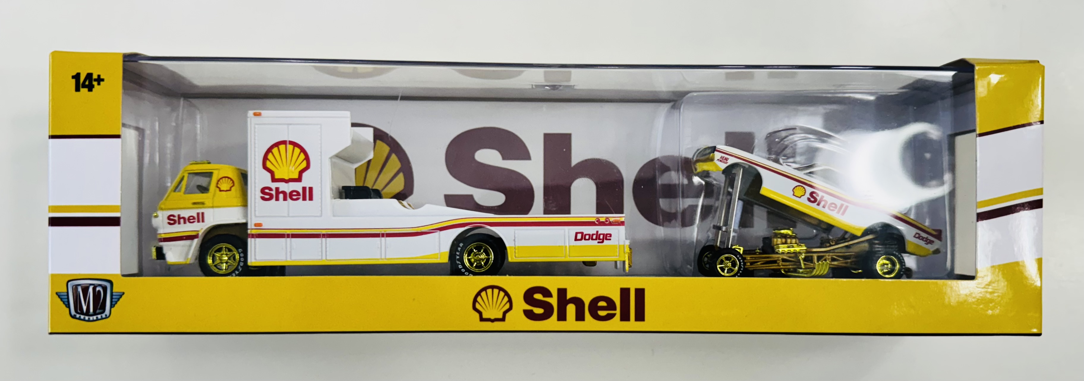 M2 Machines Auto-Hauilers Shell 1966 Dodge L600 COE & 1971 Dodge Challenger Funny Car Chase S42