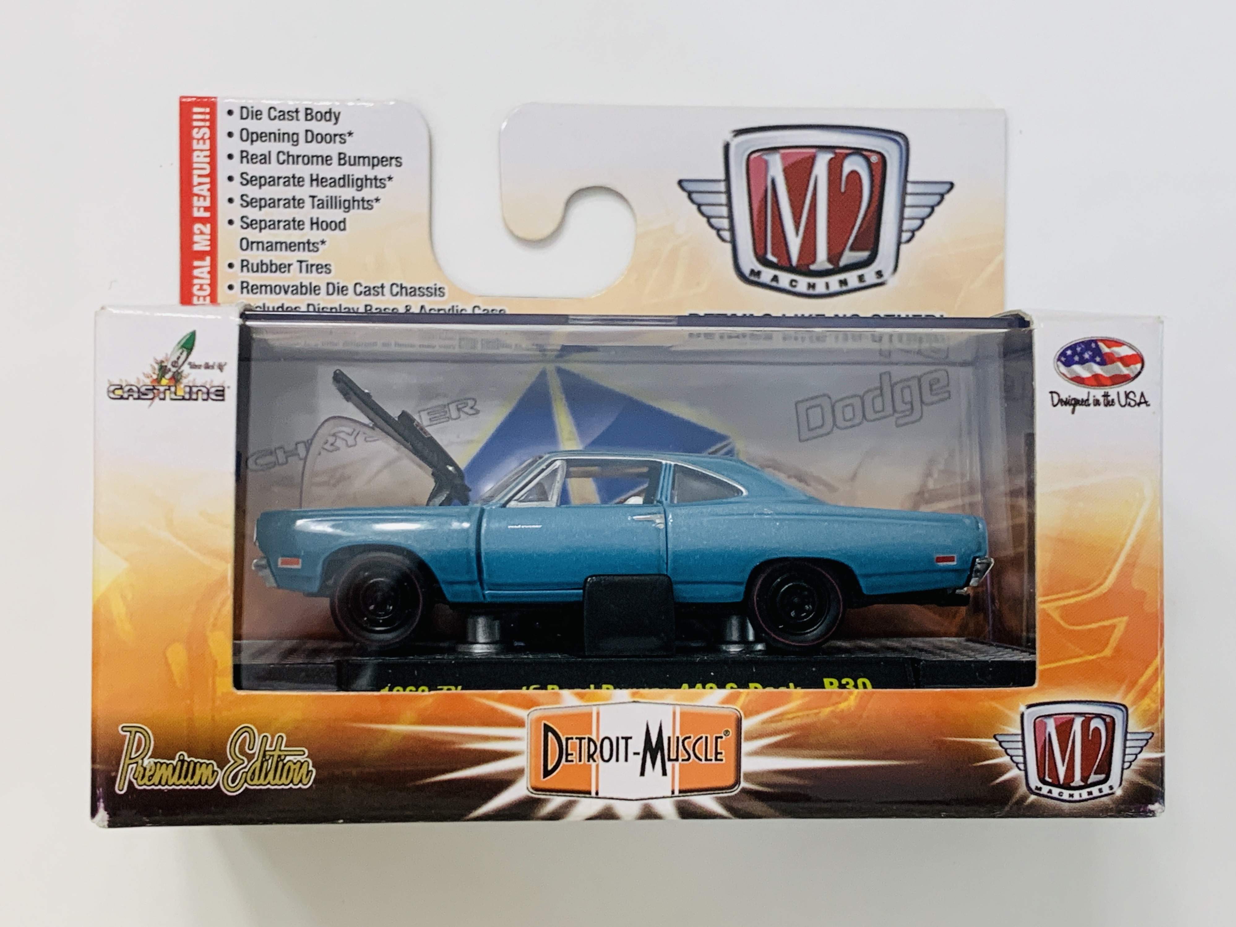 M2 Machines Detroit Muscle 1969 Plymouth Road Runner 440 6-Pack R30