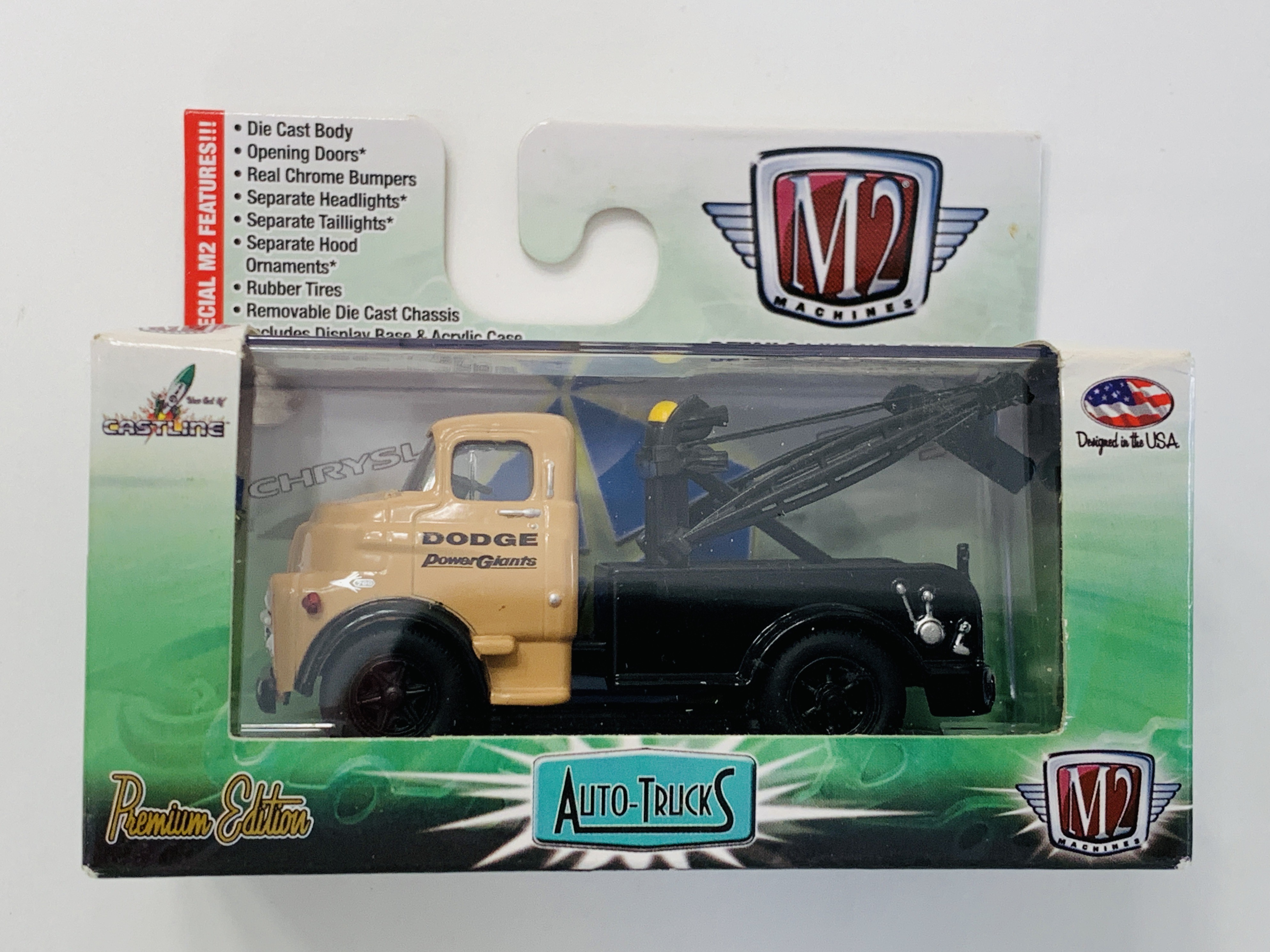 M2 Machines Auto-Trucks 1957 Dodge COE Tow Truck R36