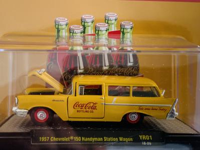 M2 Machines Coca-Cola 1957 Chevrolet 150 Handyman Station Wagon 1