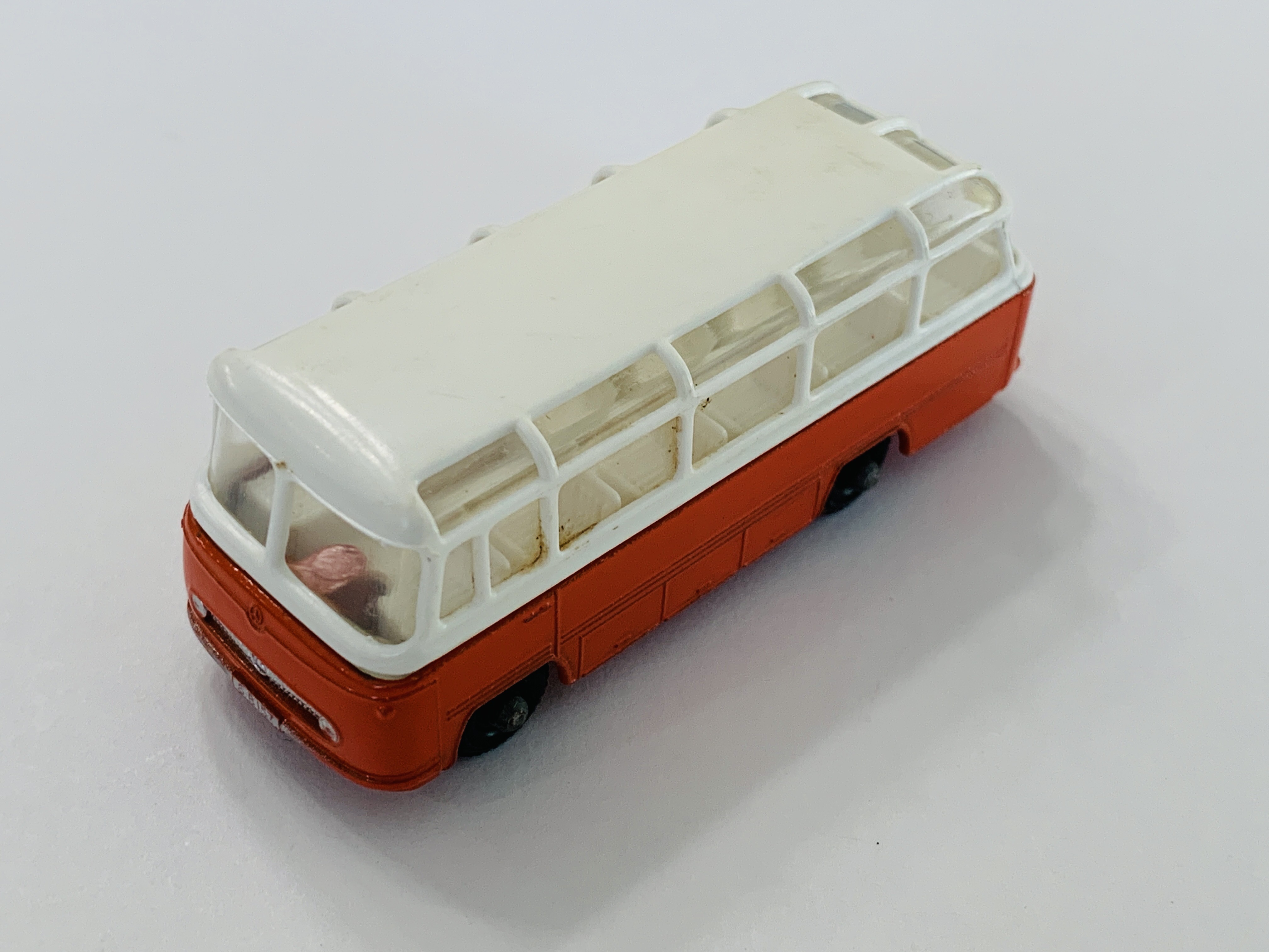 Lesney Matchbox No.68 Mercedes Coach