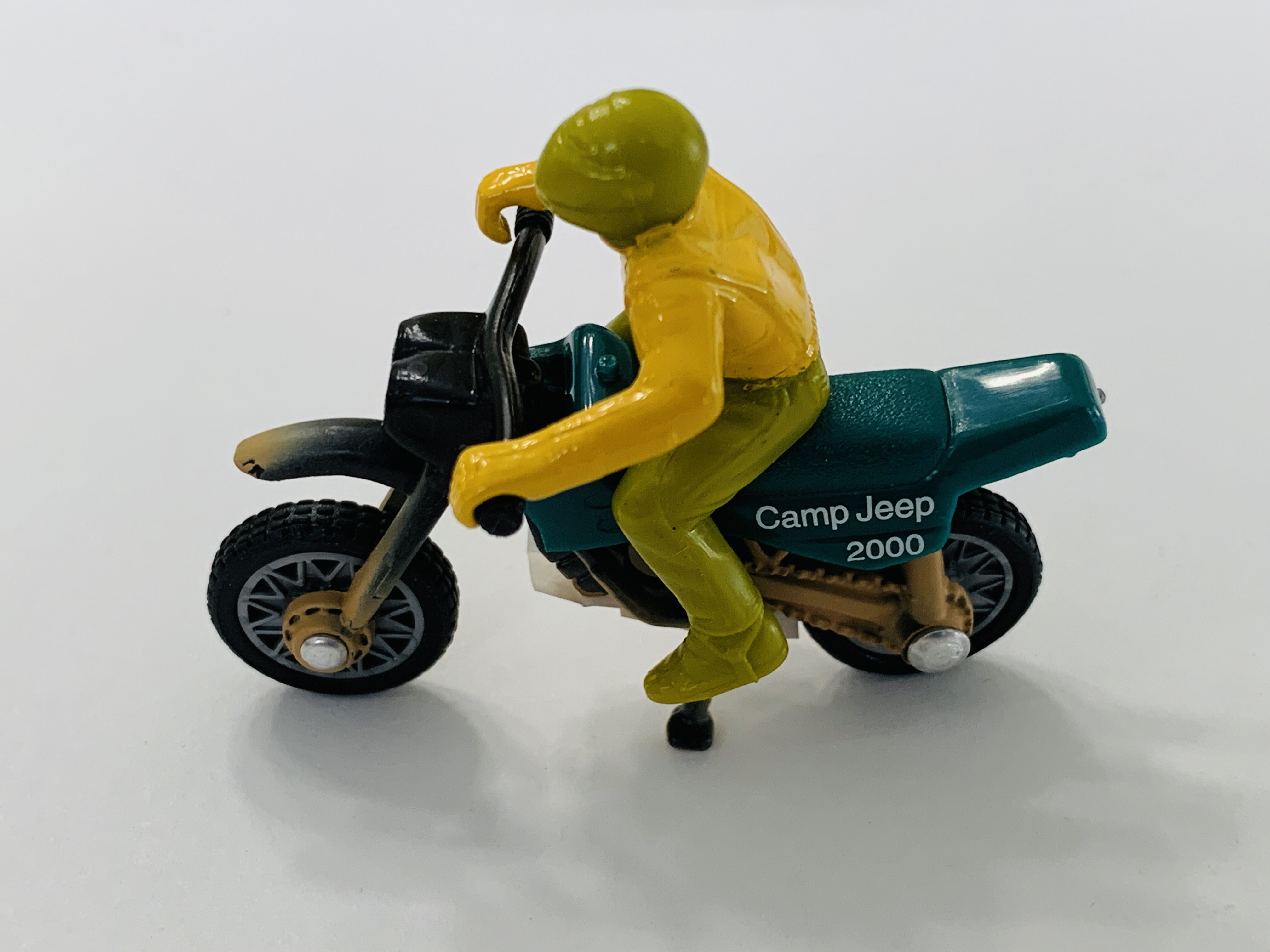 Matchbox Camp Jeep 2000 Dirt Bike