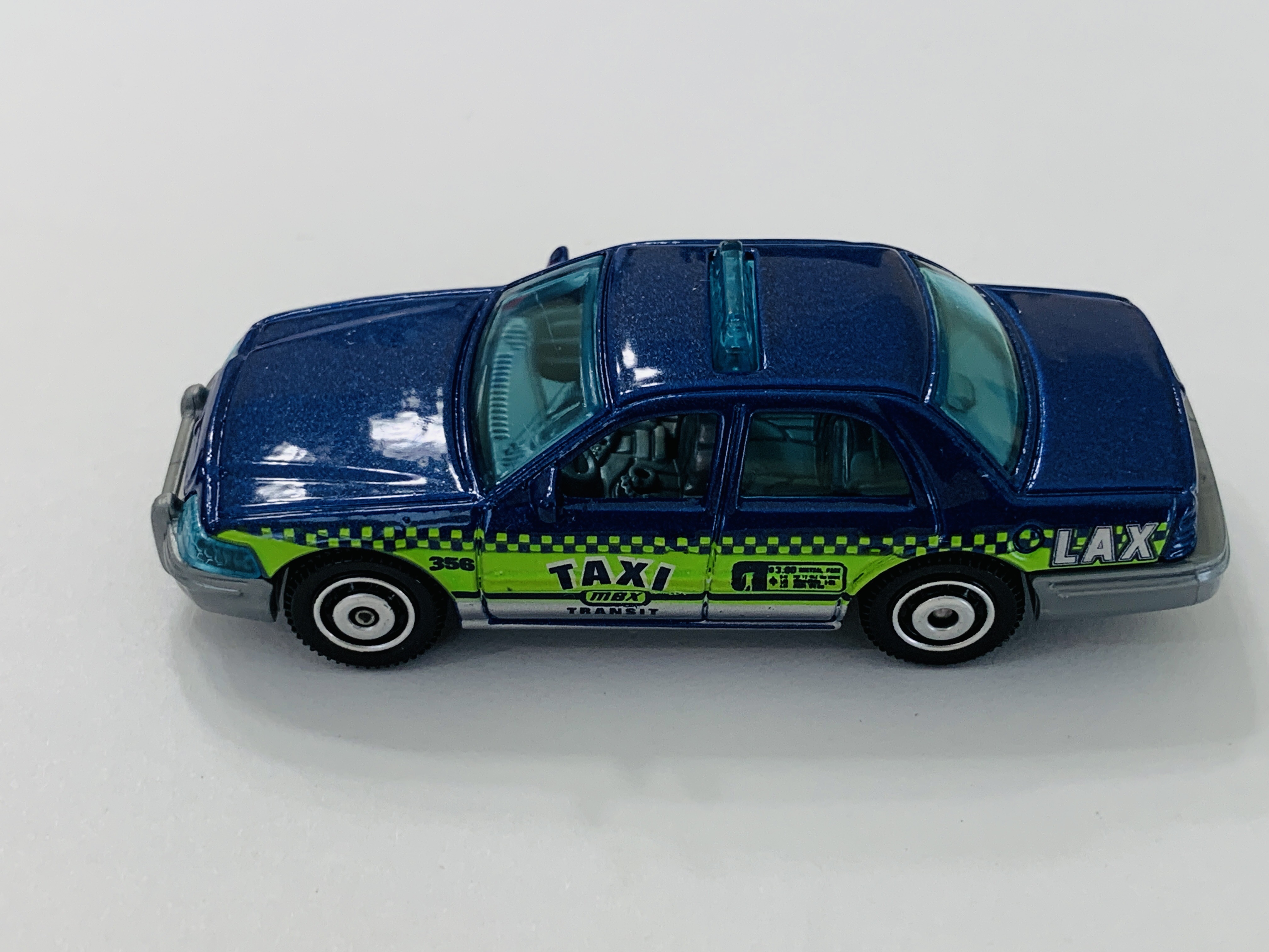 Matchbox 2006 Ford Crown Victoria