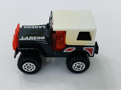 204L-16929-Matchbox-4x4-Jeep-Laredo
