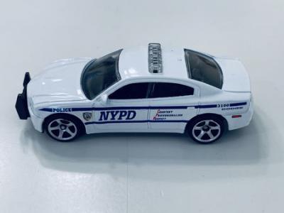 8951-Matchbox-NYPD-Dodge-Charger-Pursuit