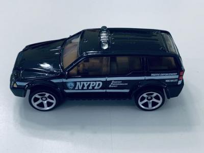 8952-Matchbox-NYPD-Sport-SUV