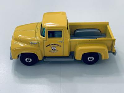 8955-Matchbox-Moon-Eyes--56-Ford-Pickup