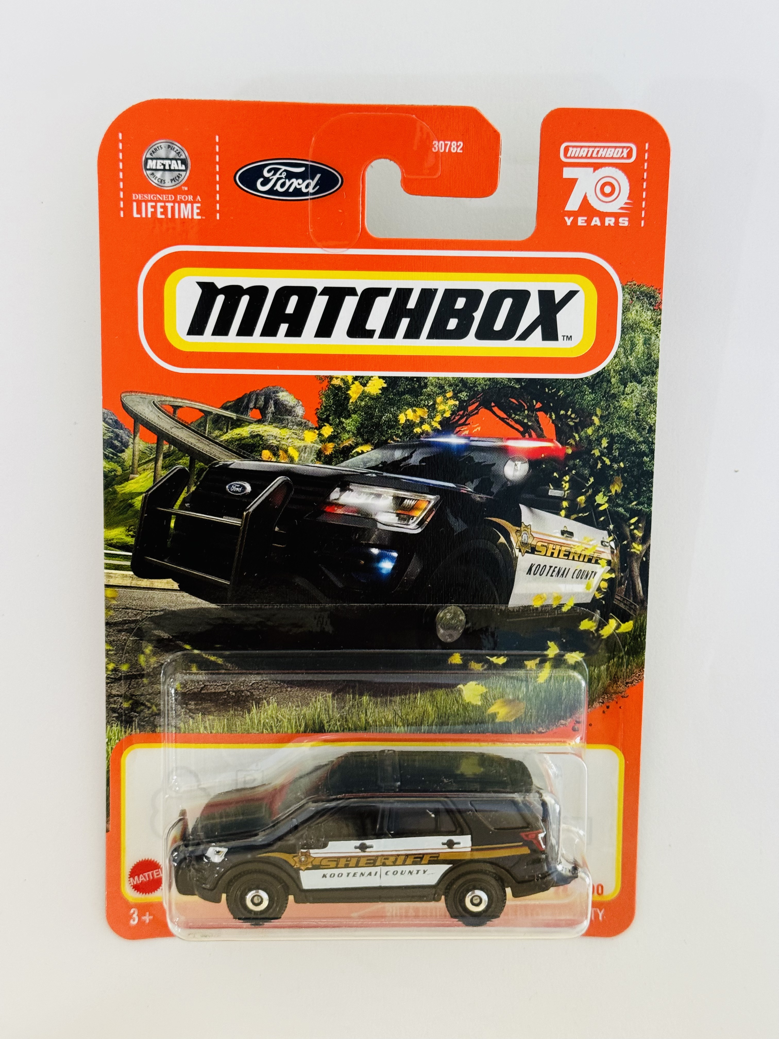 Matchbox #24 2016 Ford Interceptor Utility