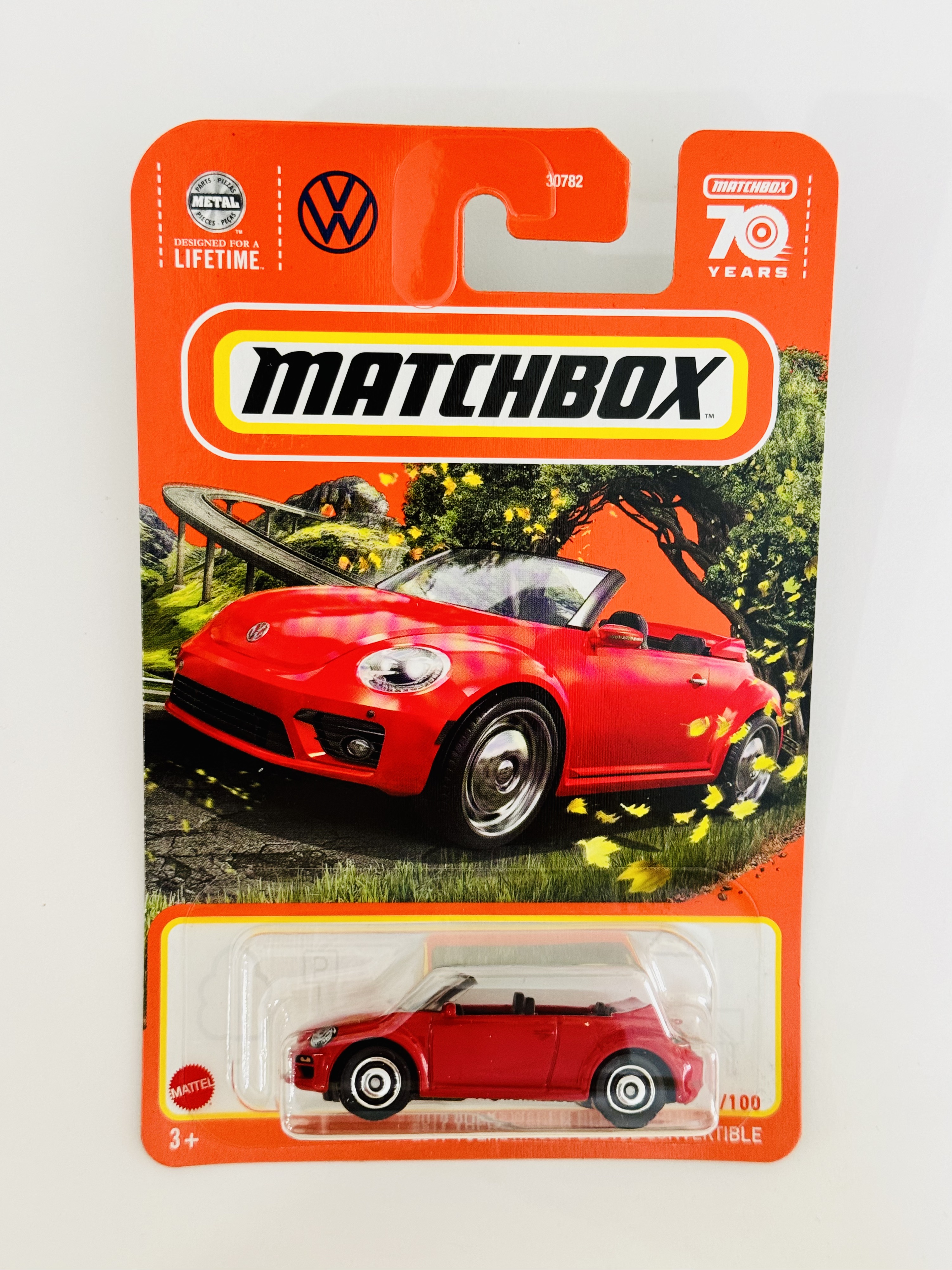 Matchbox #98 2019 Volkswagen Beetle Convertible