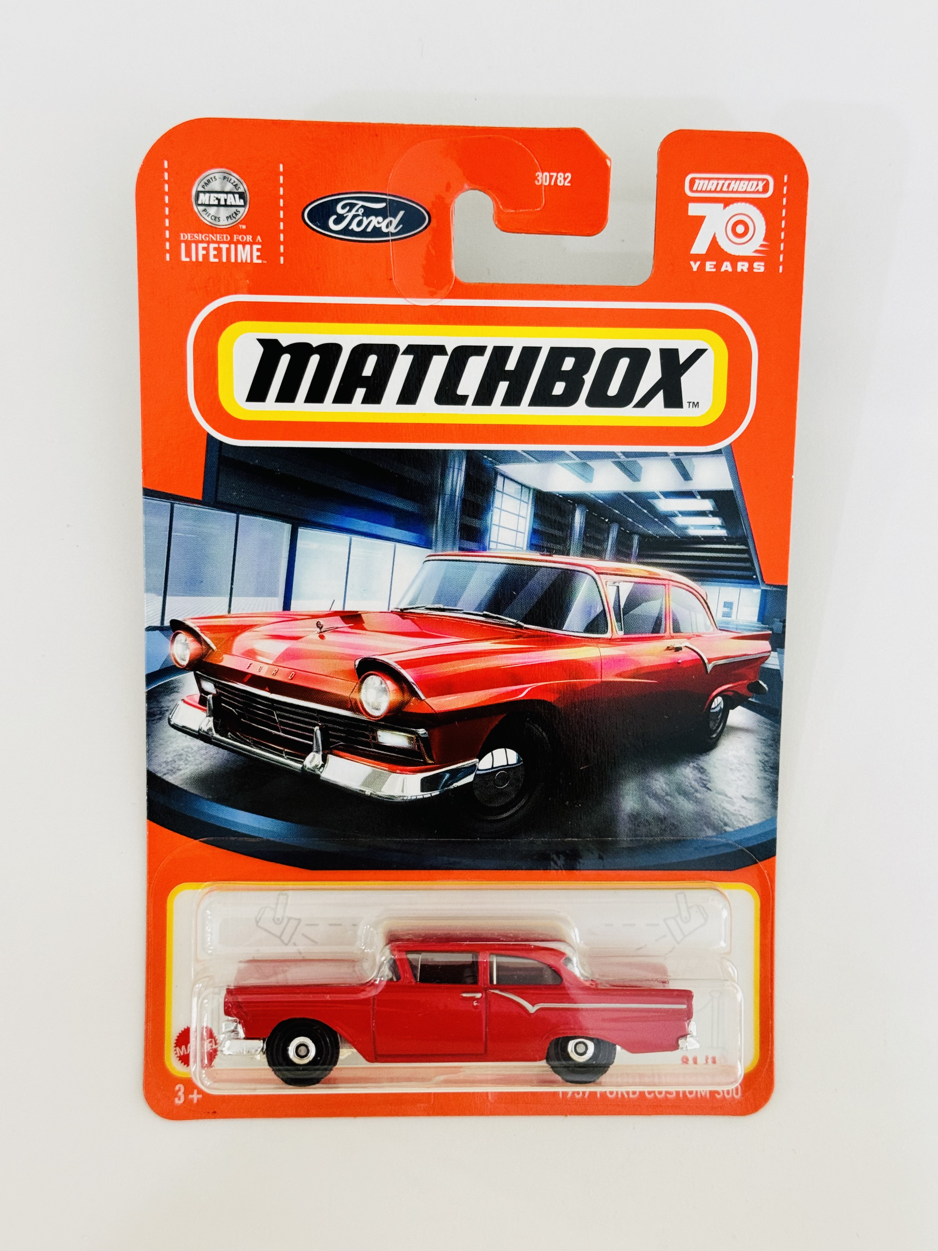 Matchbox #21 1957 Ford Custom 300