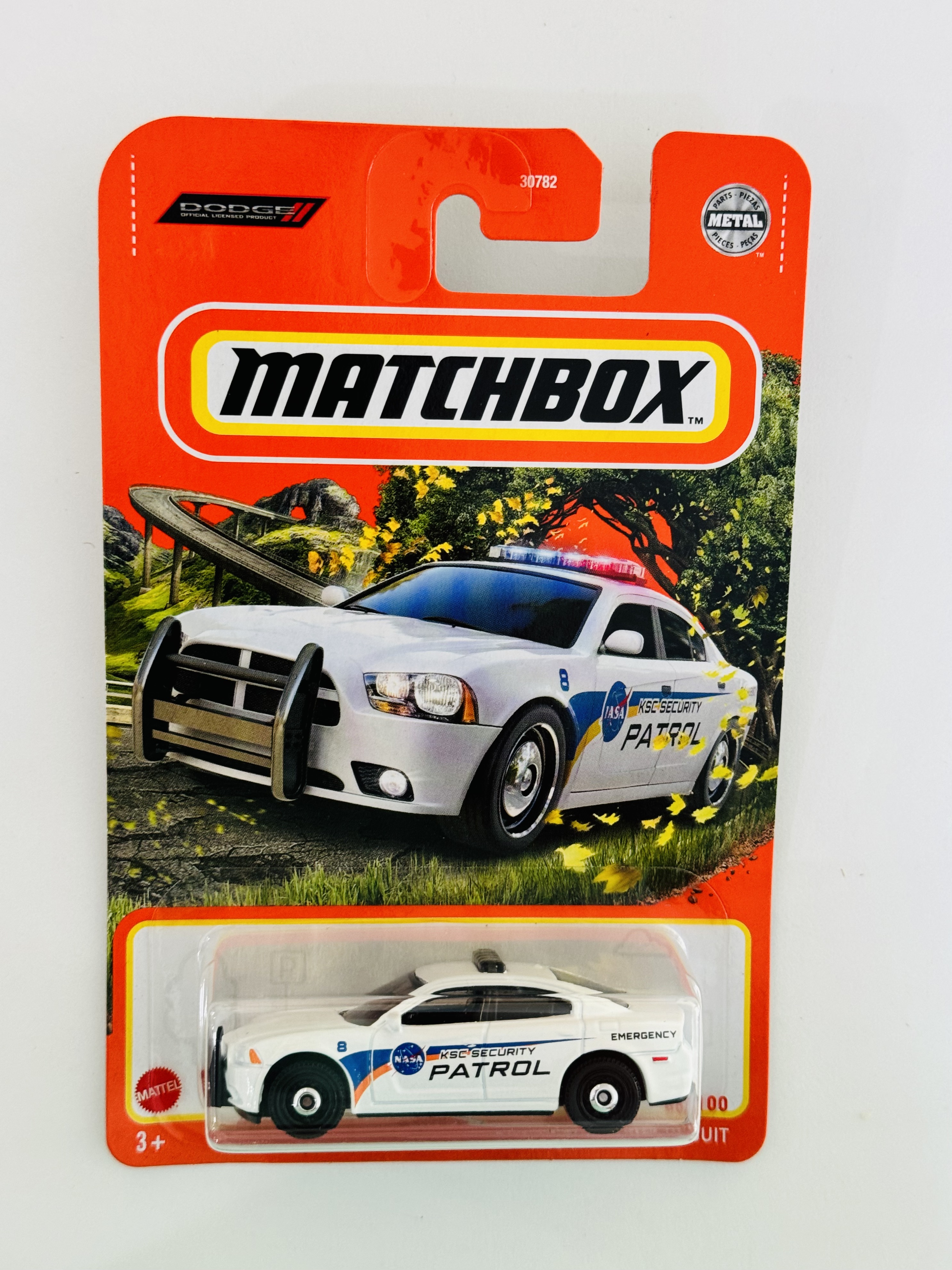 Matchbox #86 Dodge Charger Pursuit
