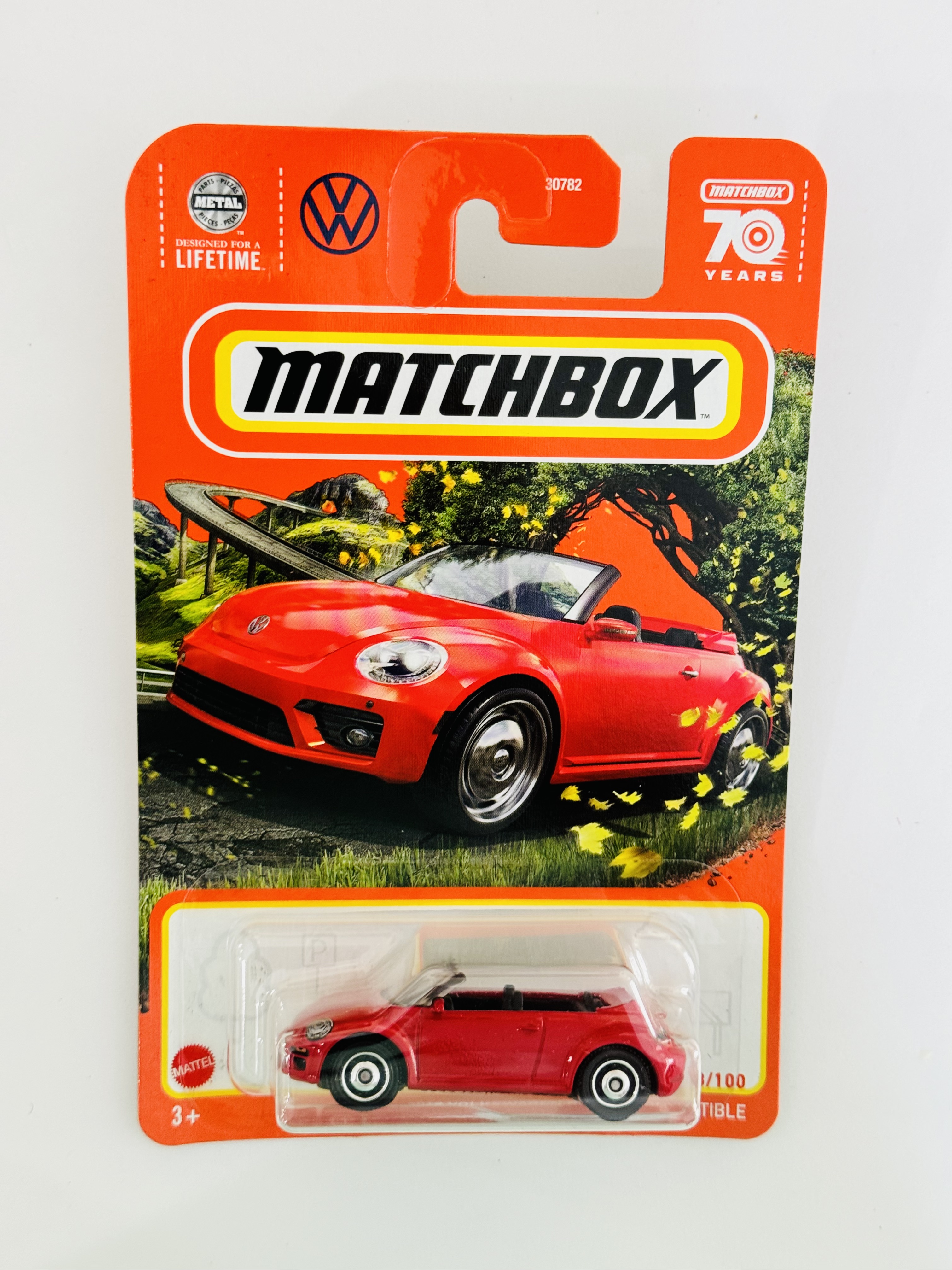 Matchbox #98 2019 Volkswagen Beetle Convertible