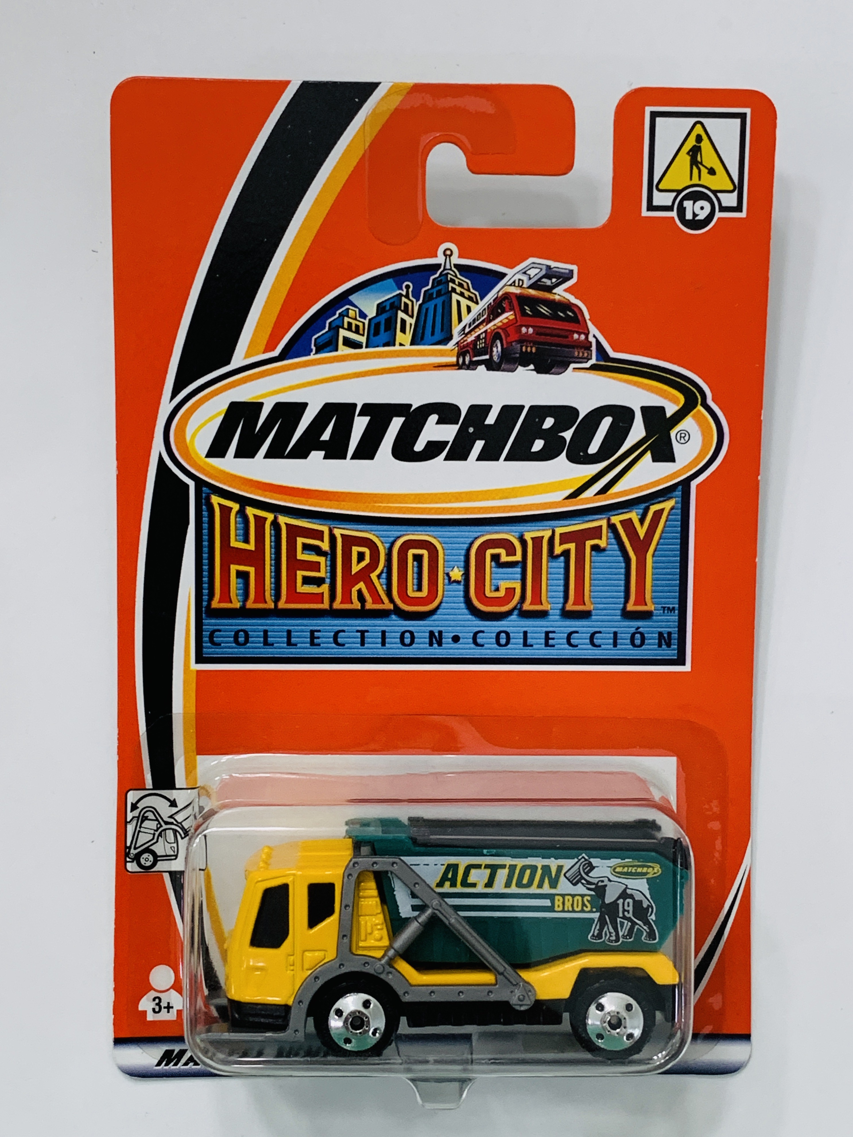 Matchbox #19 Hero City Trash Truck
