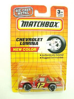 207-9717-Matchbox-Chevrolet-Lumina