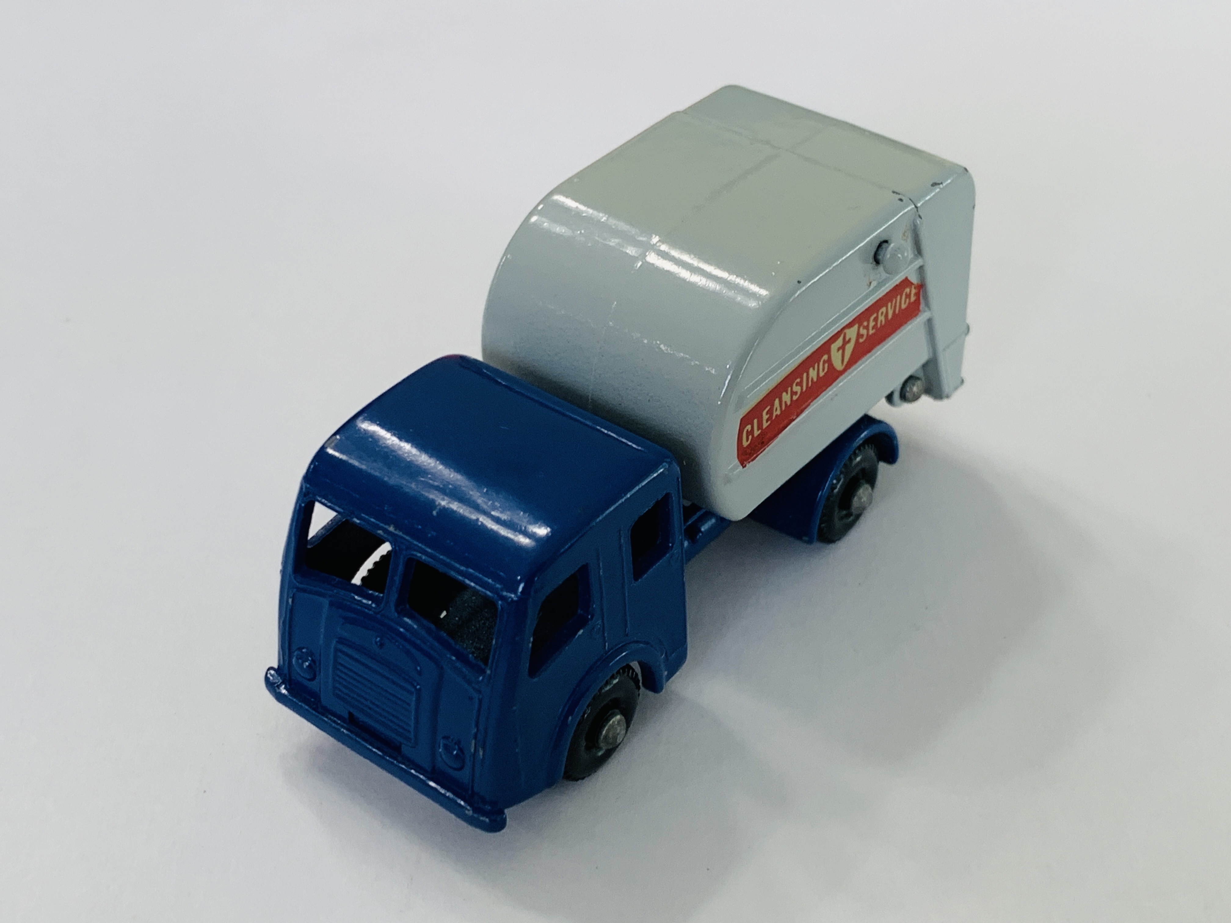 Lesney Matchbox Tippax Refuse Collector - Small Wheels