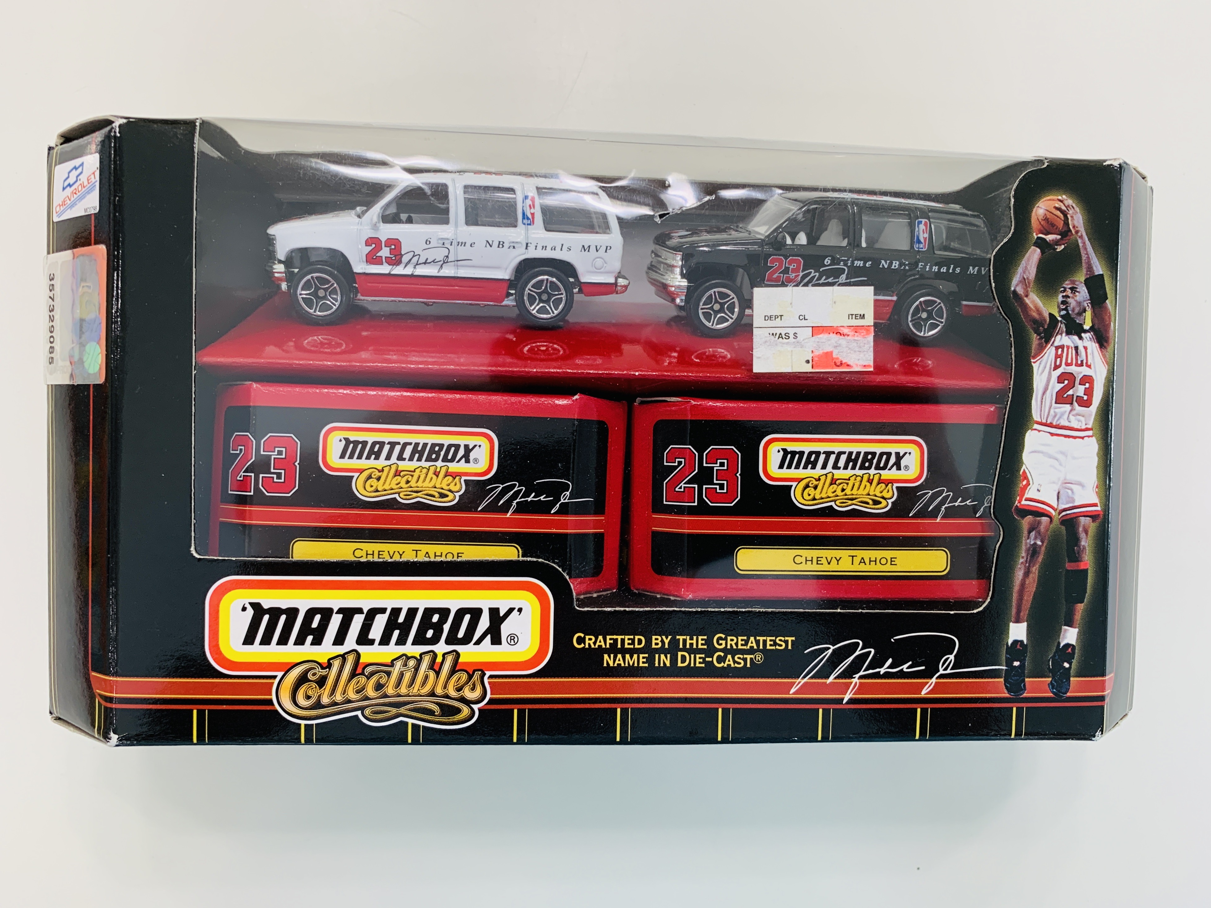Matchbox Collectibles Chicago Bulls Michael Jordan Chevy Tahoe Two Pack