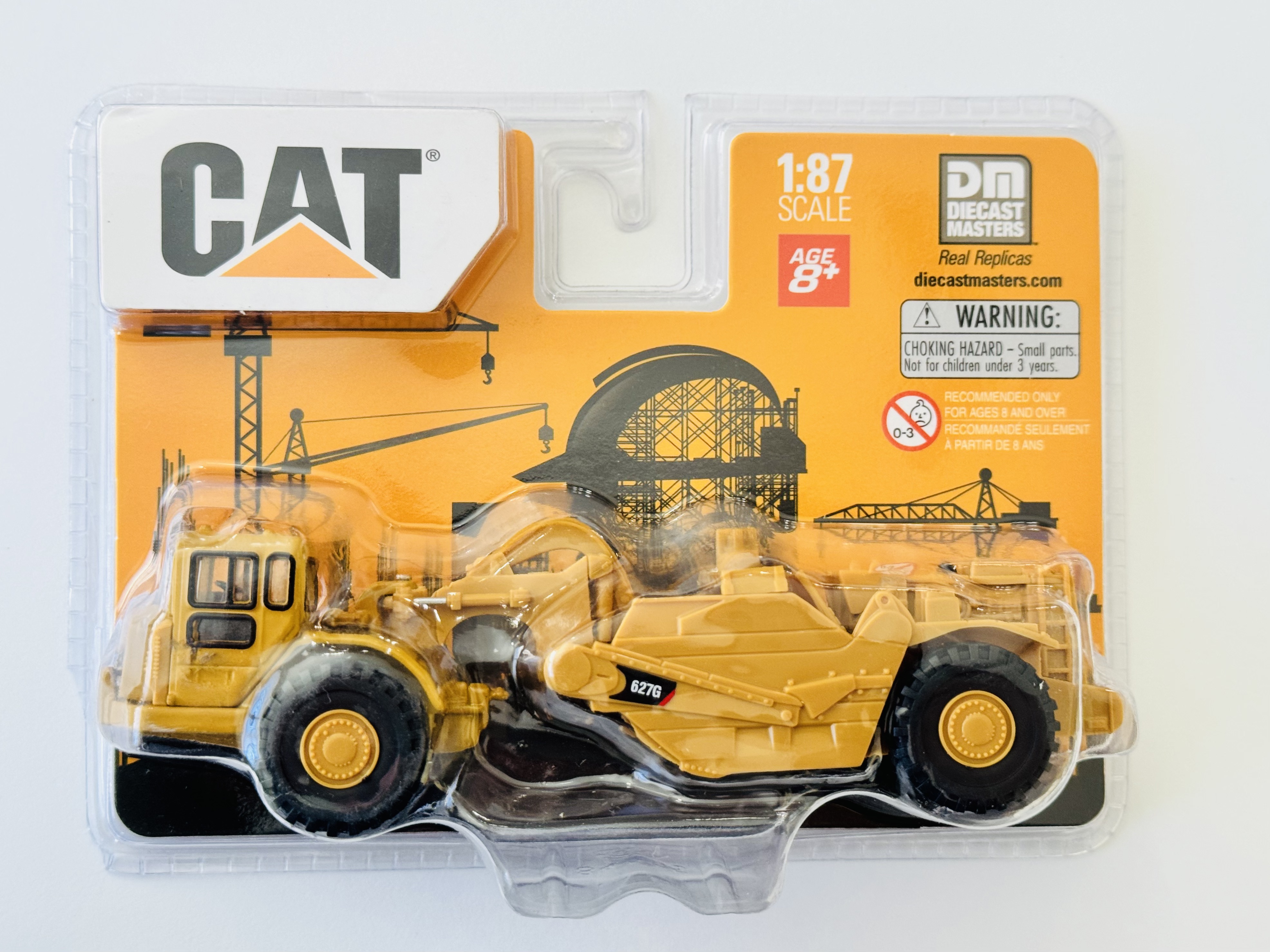 DM Diecast Masters CAT 1:87 Scale CAT 627G Augur Scraper
